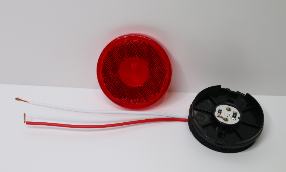 LIGHT - CLEARANCE - LED - 2.5" - RED